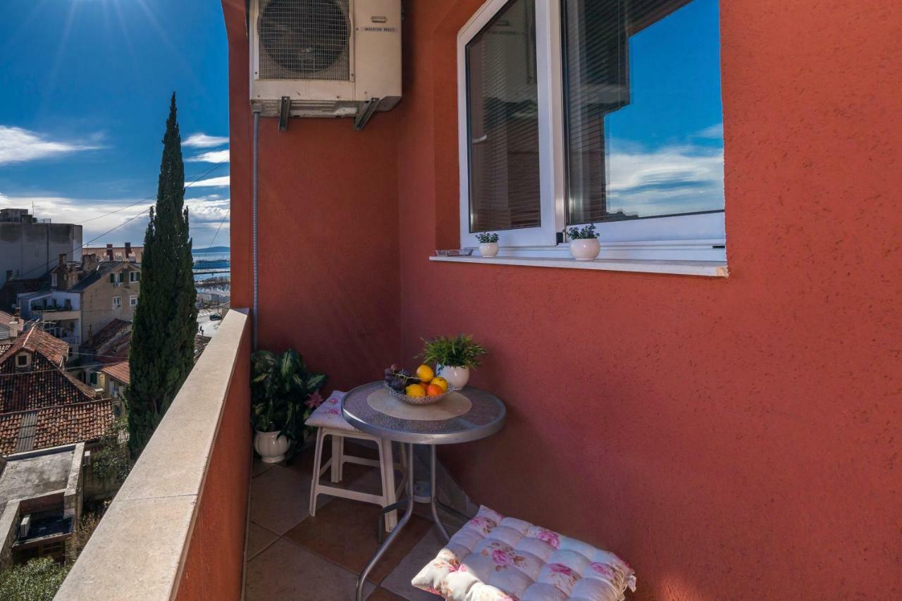 Apartment Old Town With Sea View Split Ngoại thất bức ảnh