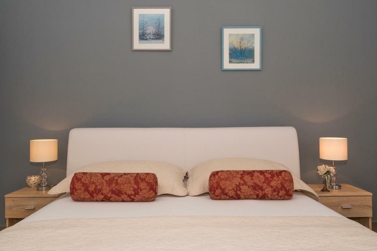 Apartment Old Town With Sea View Split Ngoại thất bức ảnh